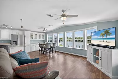 39 Channel Ln, Fort Myers, FL 33905 - Photo 5