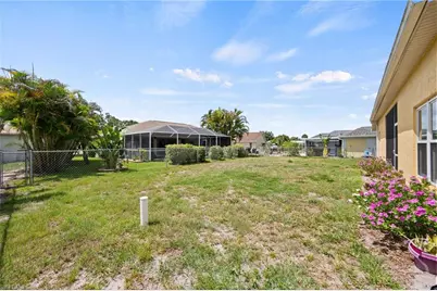 1520 Honor Ct, Lehigh Acres, FL 33971 - Photo 29