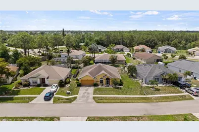 1520 Honor Ct, Lehigh Acres, FL 33971 - Photo 31