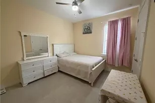 3202 Birchin Ln, Fort Myers, FL 33916 - Photo 7
