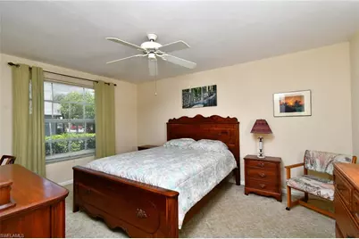10572 Quincy Ct, Lehigh Acres, FL 33936 - Photo 9