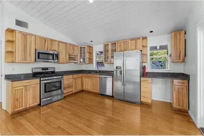 10545 Habitat Trl, Bokeelia, FL 33922 - Photo 11