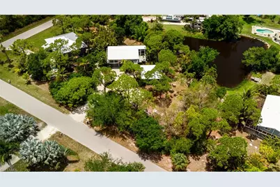 10545 Habitat Trl, Bokeelia, FL 33922 - Photo 27