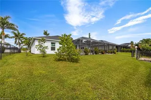 2017 SE 17th Pl, Cape Coral, FL 33990 - Photo 37