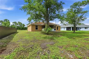 919 Winters St E, Lehigh Acres, FL 33974 - Photo 19