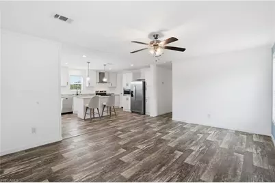 7 Birch Blvd, Fort Myers, FL 33908 - Photo 3