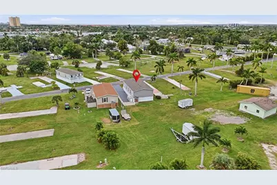 7 Birch Blvd, Fort Myers, FL 33908 - Photo 35