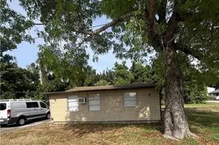 1748 Woodward Ave, North Fort Myers, FL 33903 - Photo 25