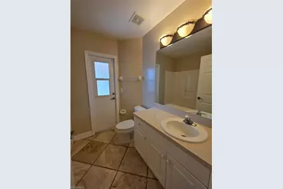 820 Rue Labeau Cir, Fort Myers, FL 33913 - Photo 7
