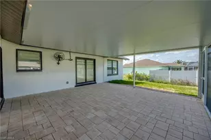 412 NE 17th Pl, Cape Coral, FL 33909 - Photo 27