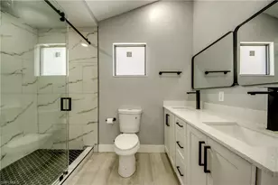 412 NE 17th Pl, Cape Coral, FL 33909 - Photo 21