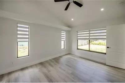412 NE 17th Pl, Cape Coral, FL 33909 - Photo 25