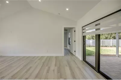 412 NE 17th Pl, Cape Coral, FL 33909 - Photo 5