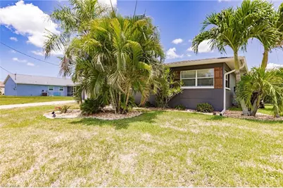 1305 SE 32nd St, Cape Coral, FL 33904 - Photo 3