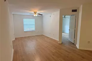 4127 Residence Drive, Fort Myers, FL 33901 - Photo 9