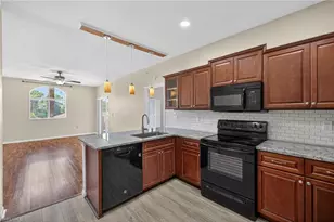 6361 Aragon Way, Fort Myers, FL 33966 - Photo 9