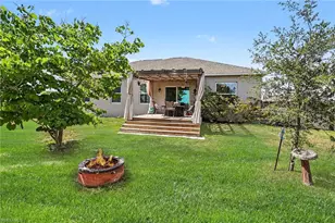 1810 NW 13th St, Cape Coral, FL 33993 - Photo 25