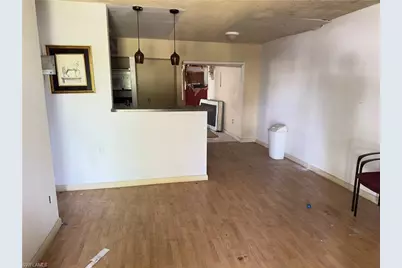 1119 Vineyard Pl, Lehigh Acres, FL 33936 - Photo 5