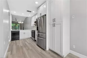 7745 Woodbrook Cir, Naples, FL 34104 - Photo 25