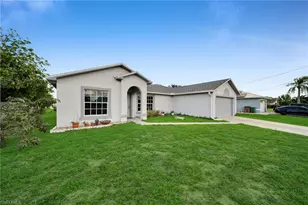 1502 SE 2nd Pl, Cape Coral, FL 33990 - Photo 3