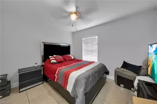 1502 SE 2nd Pl, Cape Coral, FL 33990 - Photo 19
