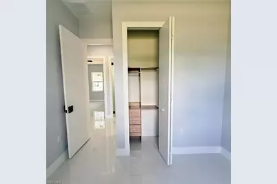 546 Louisville St E, Lehigh Acres, FL 33974 - Photo 23