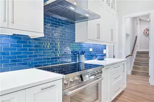 335 Cowry Ct, Sanibel, FL 33957 - Photo 9