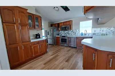 4807 Flamingo Dr, Saint James City, FL 33956 - Photo 3