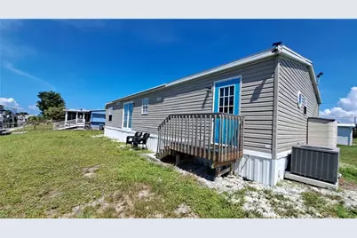 4807 Flamingo Dr, Saint James City, FL 33956 - Photo 15