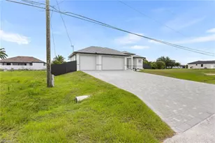 2837 NW 3rd St, Cape Coral, FL 33993 - Photo 3