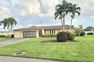 3507 SE 3rd Ave, Cape Coral, FL 33904 - Photo 3