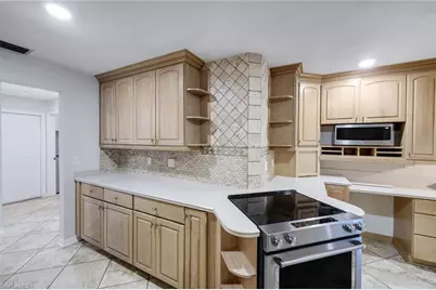 4548 SE 11th Pl, Cape Coral, FL 33904 - Photo 9