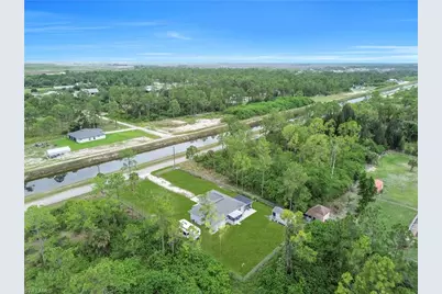 2021 Hines Ave, Alva, FL 33920 - Photo 3