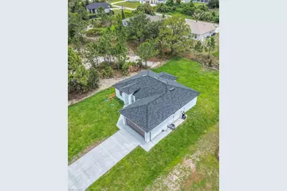 3511 27th St SW, Lehigh Acres, FL 33976 - Photo 33