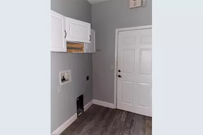 1154 Damen St E, Lehigh Acres, FL 33974 - Photo 9