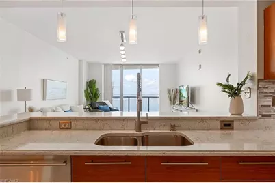 3000 Oasis Grand Blvd #1705, Fort Myers, FL 33916 - Photo 7