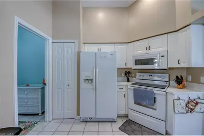4010 SW 19th Pl, Cape Coral, FL 33914 - Photo 17