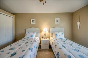 4010 SW 19th Pl, Cape Coral, FL 33914 - Photo 29