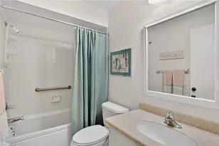 11250 Caravel Cir, Fort Myers, FL 33908 - Photo 19