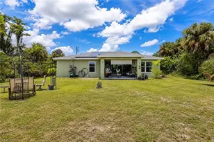 3061 NW Beechwood Circle, Labelle, FL 33935 - Photo 25