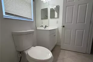 1424 NE 13th Pl, Cape Coral, FL 33909 - Photo 19