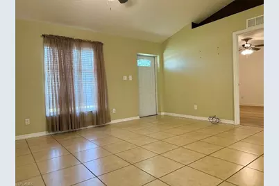 540 Orchard Park Dr, Clewiston, FL 33440 - Photo 3