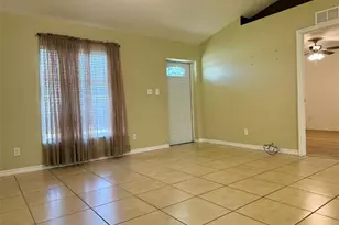 540 Orchard Park Dr, Clewiston, FL 33440 - Photo 3