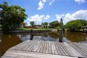 1012 Wyomi Dr, Fort Myers, FL 33919 - Photo 35