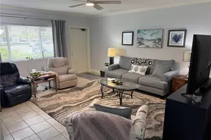 13151 Kings Point Dr, Fort Myers, FL 33919 - Photo 3