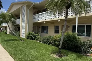 13151 Kings Point Dr, Fort Myers, FL 33919 - Photo 33