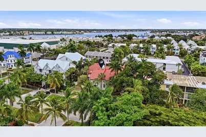 962 8th Ave S, Naples, FL 34102 - Photo 41