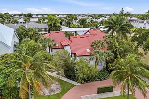 962 8th Ave S, Naples, FL 34102 - Photo 1