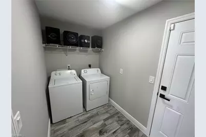 1518 NE 43rd Ln, Cape Coral, FL 33909 - Photo 19