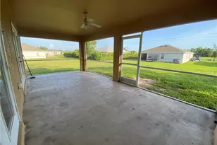 2251 SW 4th St, Cape Coral, FL 33991 - Photo 19